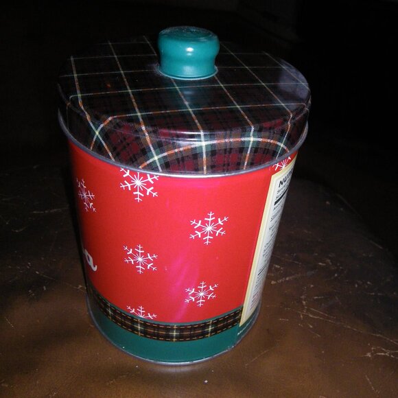 Vintage L.L. Bean Hot Cocoa Holiday Storage Tin - Picture 3 of 5